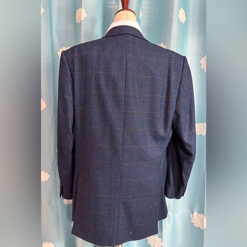 Bruno Piattelli windowpane wool Sportcoat. 43L - Picture 7 of 12